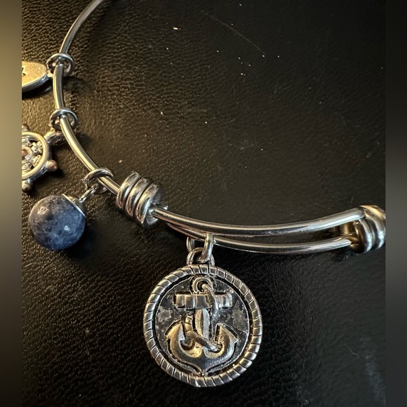 Macy’s Unwritten Silver Bangle Bracelet - Picture 2 of 8